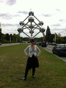 Imposant: Das Atomium vor den Toren von Brüssel.